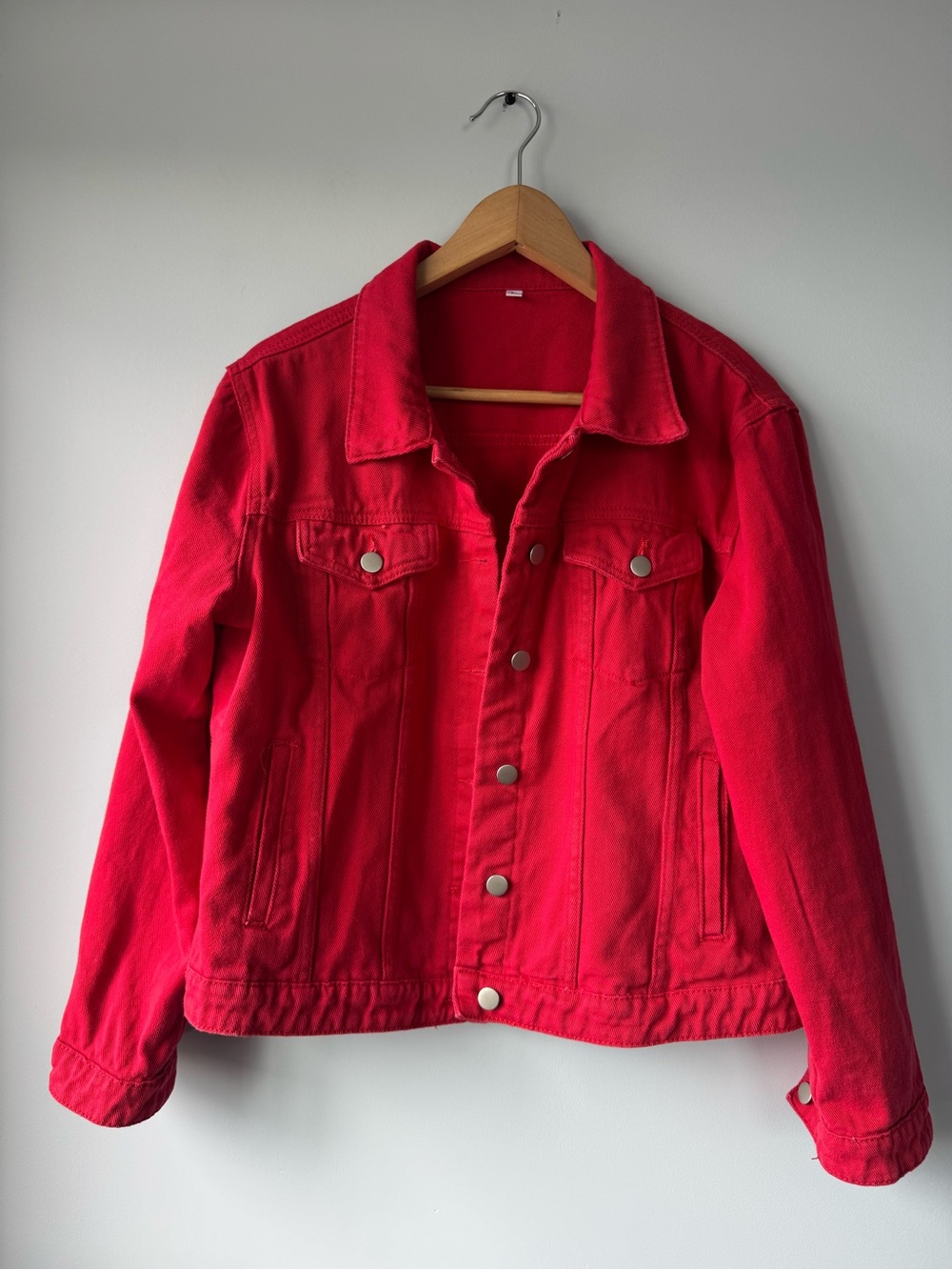 (L) Women’s Red Denim Jacket